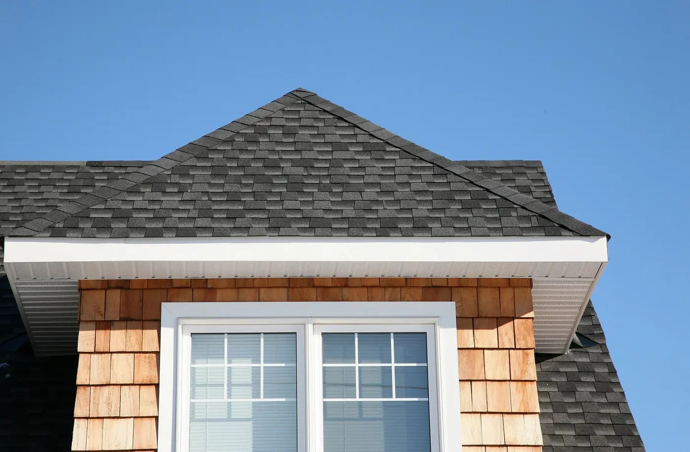 Lion's Crown Roofing